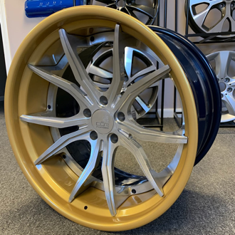 Custom wheel refinishing
